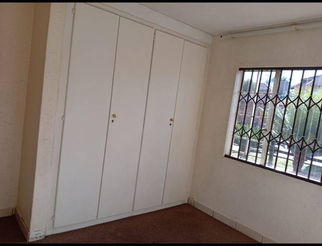 2 BEDROOM APARTMENT FOR SALE IN KENLEAF